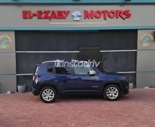 جيب رينيجيد 2018 أزرق غامق مستعملة للبيع - 4