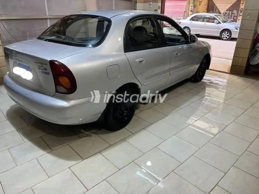 شيفروليه لانوس 2009 فضي مستعملة للبيع - 1