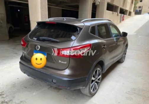 نيسان قشقاي 2017 أبيض مستعملة للبيع - 3