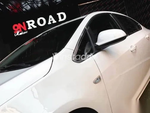 اوبل أسترا 2017 أبيض مستعملة للبيع - 3