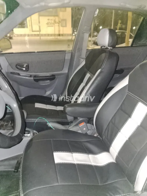 هيونداي فيرنا 2016 أبيض مستعملة للبيع - 2