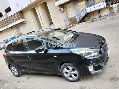 كيا كارينز 2014 أبيض مستعملة للبيع - 1