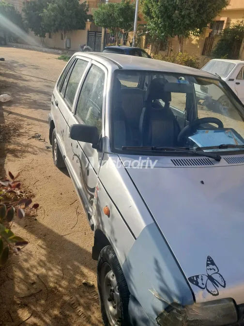 سوزوكى ماروتى 2010 أبيض مستعملة للبيع - 8