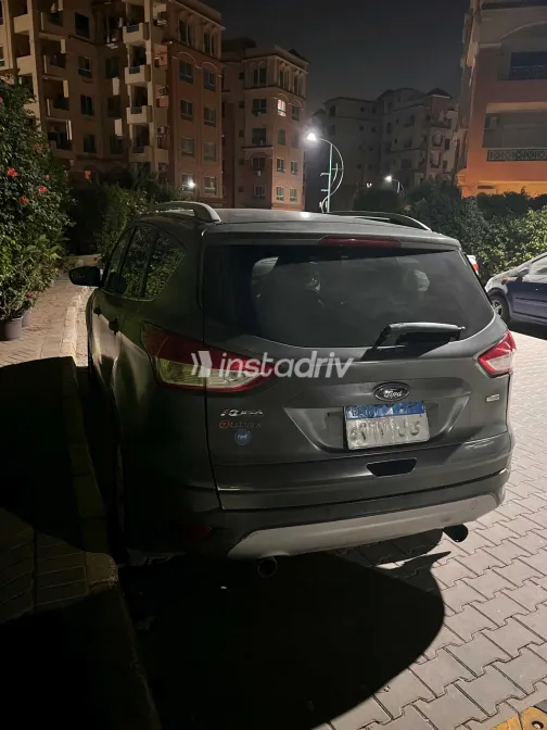 فورد كوجا 2016 أبيض مستعملة للبيع - 1