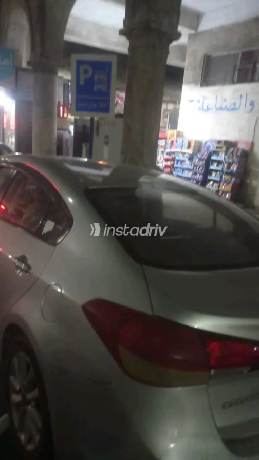 Kia Cerato 2017 White Used for Sale - 1