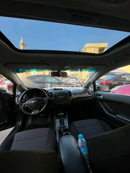 كيا سيراتو 2018 أبيض مستعملة للبيع - 3