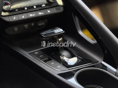 هيونداي إلنترا 2024 رمادي مستعملة للبيع - 7