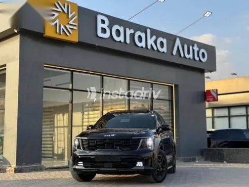 Kia Sorento 2024 Black Used for Sale - 3