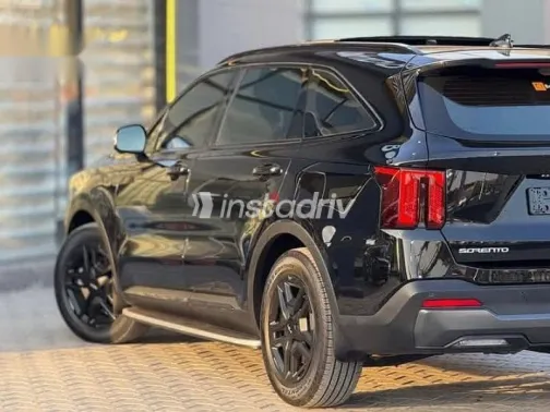 Kia Sorento 2024 Black Used for Sale - 5