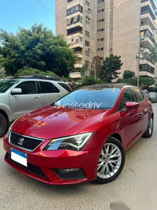 Seat Leon 2020 Red Used for Sale - 1