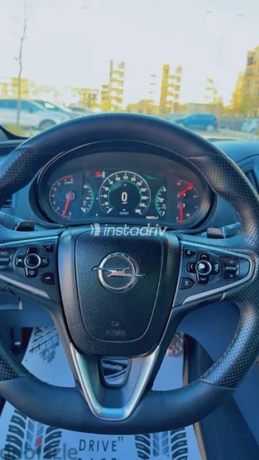 اوبل أنسيجنيا 2017 أبيض مستعملة للبيع - 5