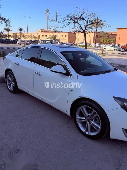 اوبل أنسيجنيا 2017 أبيض مستعملة للبيع - 7