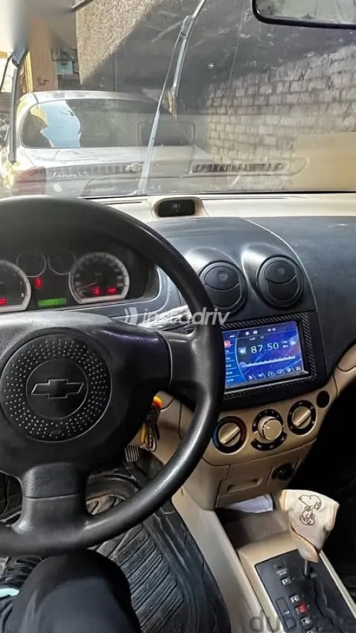 Chevrolet Aveo 2014 Silver Used for Sale - 3