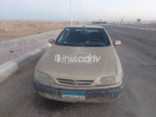 سيتروين كسارا 2002 ذهبي مستعملة للبيع - 1