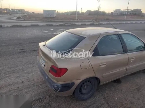 سيتروين كسارا 2002 ذهبي مستعملة للبيع - 4