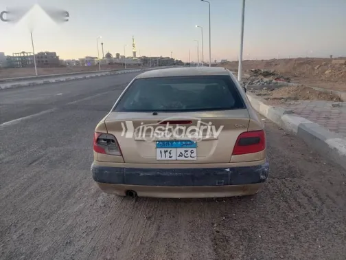 سيتروين كسارا 2002 ذهبي مستعملة للبيع - 5