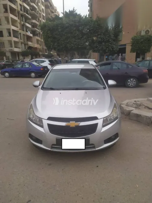 Chevrolet Cruze 2010 Silver Used for Sale - 1