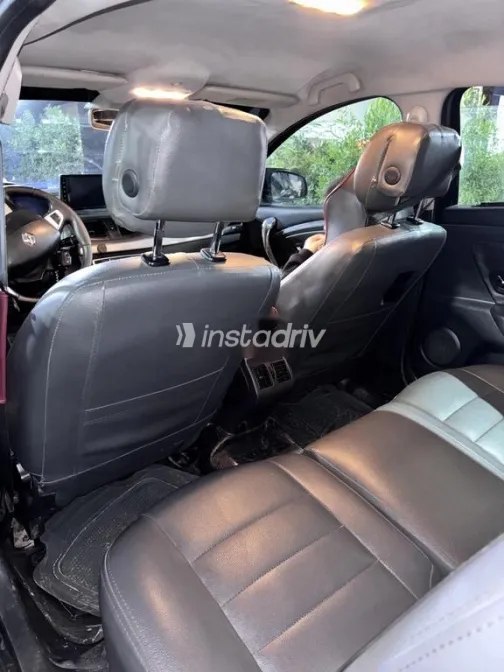 Renault Fluence 2013 Black Used for Sale - 3