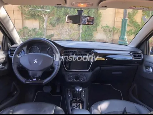 بيجو 301 2021 أبيض مستعملة للبيع - 5