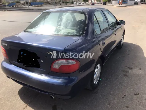 هيونداي اكسنت 2005 أبيض مستعملة للبيع - 9