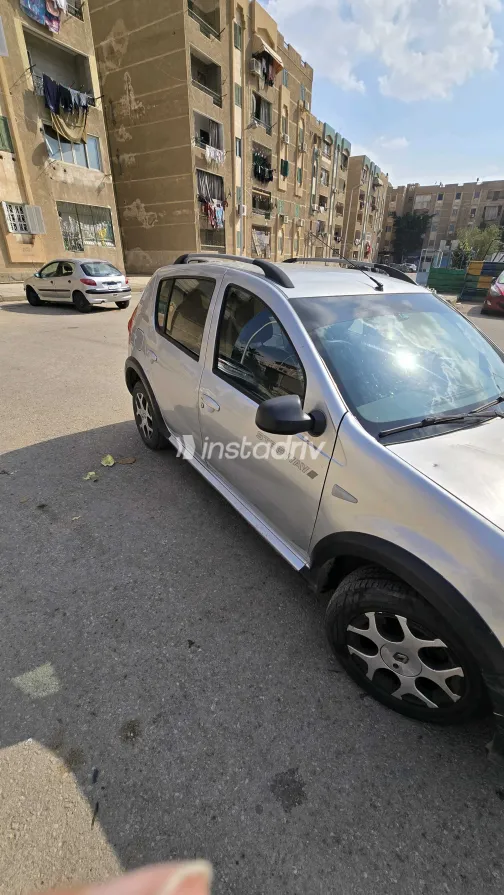 Renault Sandero Step Way 2013 White Used for Sale - 6