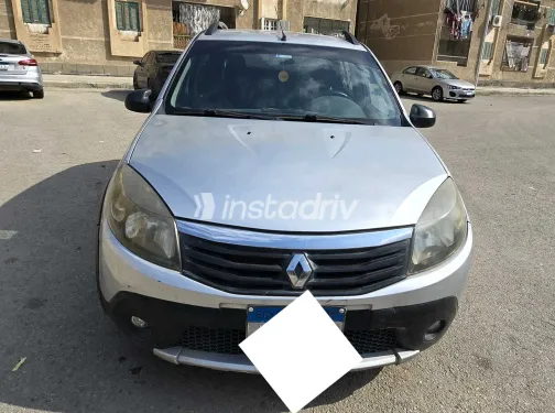 Renault Sandero Step Way 2013 White Used for Sale - 7