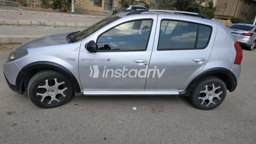 Renault Sandero Step Way 2013 White Used for Sale - 8