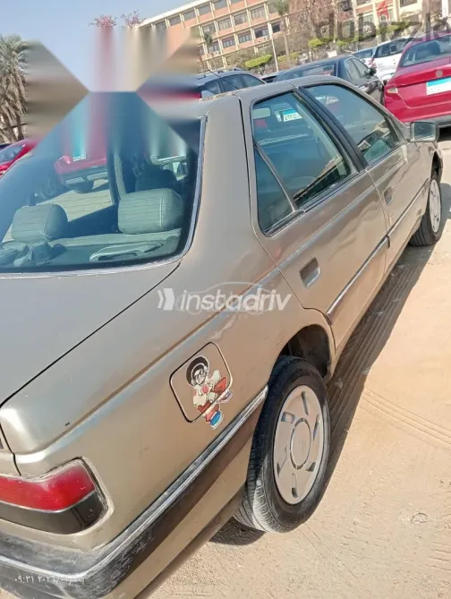 بيجو 405 1997 بني مستعملة للبيع - 3