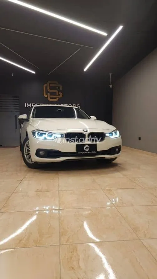 بي ام دبليو 318 2019 أبيض مستعملة للبيع - 3