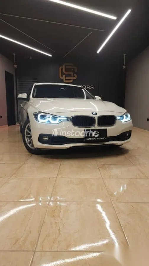 بي ام دبليو 318 2019 أبيض مستعملة للبيع - 5