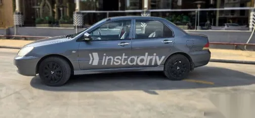 ميتسوبيشي لانسر 2010 فضي مستعملة للبيع - 6