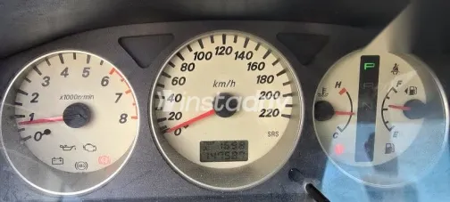 ميتسوبيشي لانسر 2010 فضي مستعملة للبيع - 9