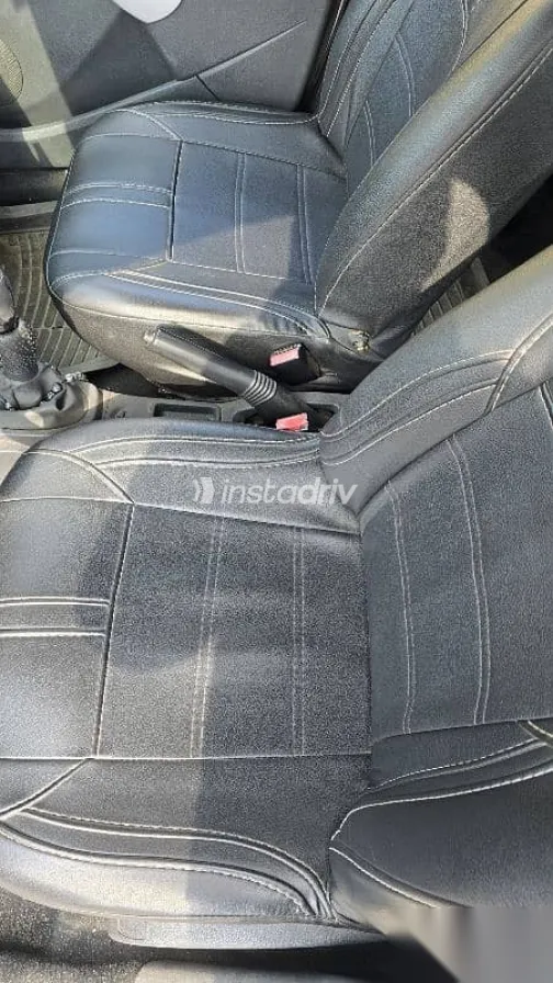 Renault Sandero 2013 Silver Used for Sale - 10