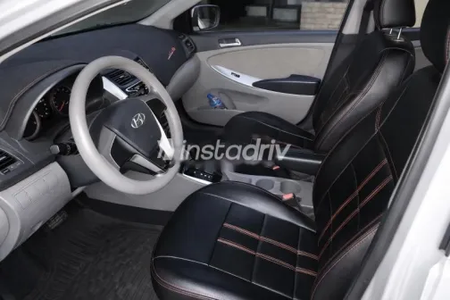 هيونداي اكسنت RB 2012 فضي مستعملة للبيع - 2