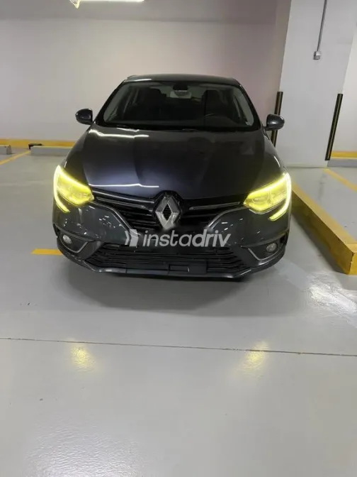 Renault Megane 2020 White Used for Sale - 1