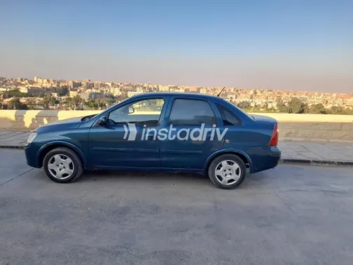 اوبل كورسا 2004 أزرق غامق مستعملة للبيع - 3