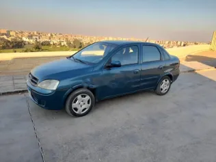 اوبل كورسا 2004 أزرق غامق مستعملة للبيع