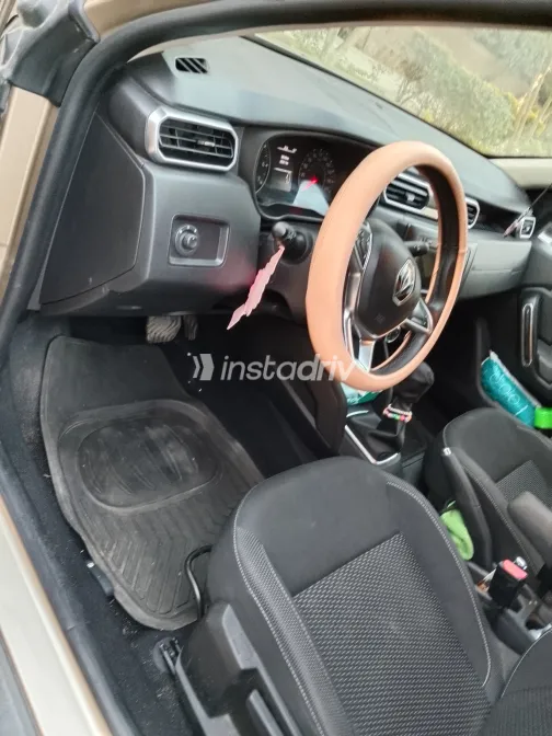 رينو داستر 2019 أبيض مستعملة للبيع - 7