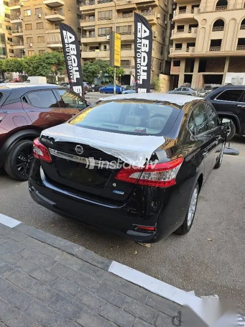 نيسان سنترا 2026 أسود جديدة للبيع - 5