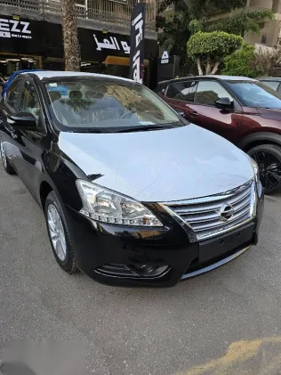 نيسان سنترا 2026 أسود جديدة للبيع