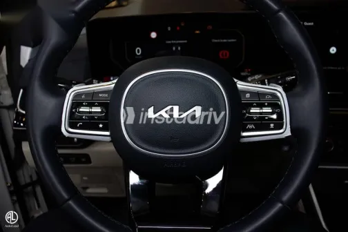 كيا كارنفال 2024 أبيض جديدة للبيع - 3