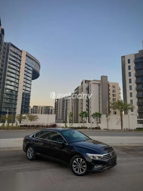 Volkswagen Passat 2021 Black Used for Sale - 1