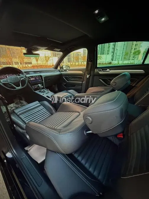 Volkswagen Passat 2021 Black Used for Sale - 4