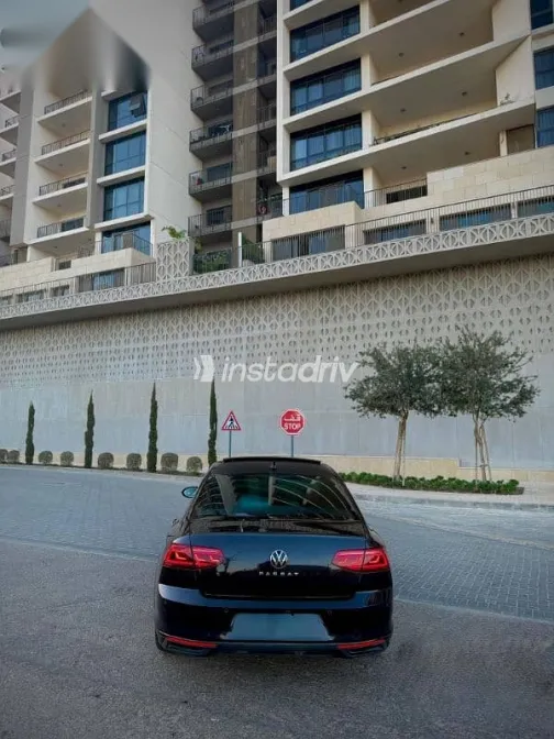 Volkswagen Passat 2021 Black Used for Sale - 8
