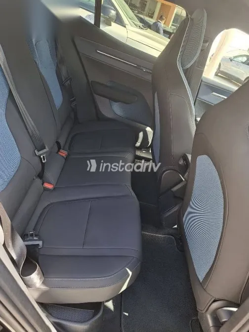 Volvo EX30 2025 Black Used for Sale - 6