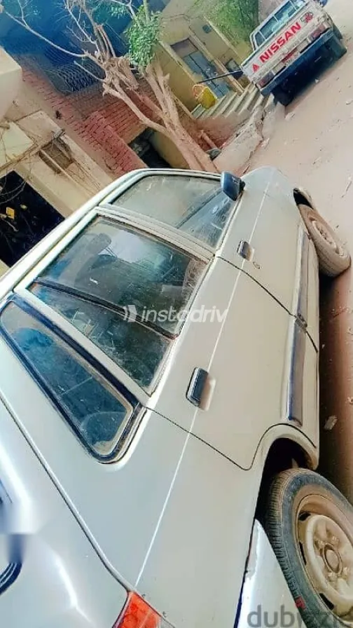 سوزوكى ماروتى 2007 فضي مستعملة للبيع - 1