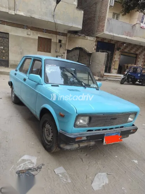 فيات 128 1983 أزرق غامق مستعملة للبيع - 2