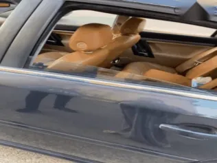 اوبل فيكترا 2007 أزرق غامق مستعملة للبيع