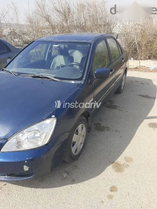 ميتسوبيشي لانسر 2007 أزرق غامق مستعملة للبيع - 2