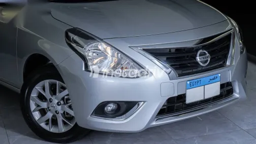 نيسان صنى 2026 فضي مستعملة للبيع - 2